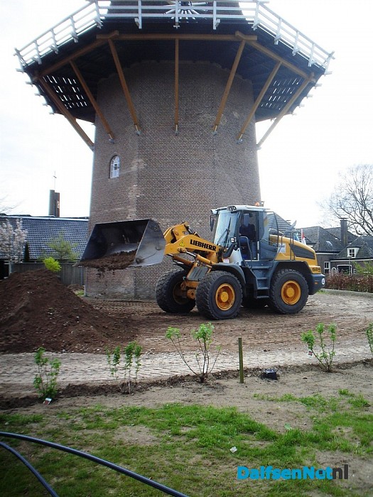Het wordt steeds fraaier rond de Fakkert molen