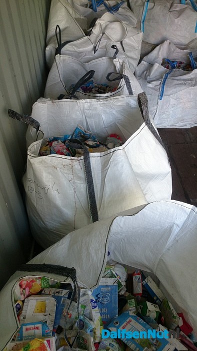 Het gaat goed met het afval in Hoonhorst - Foto: Robert Bril