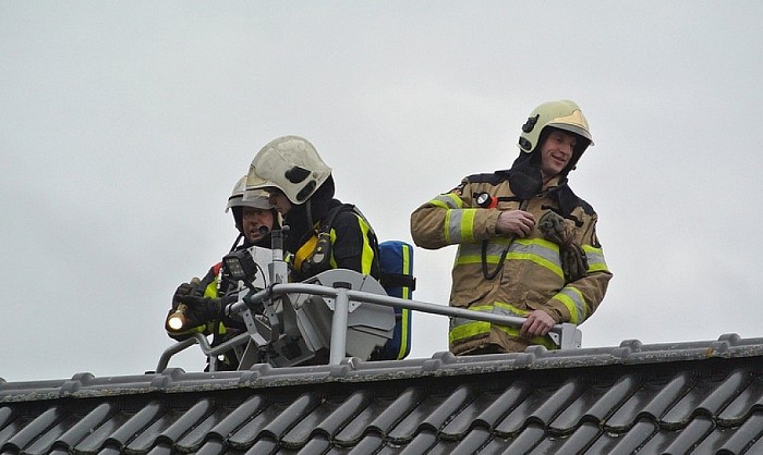 Schoorsteenbrand in Hoonhorst - Foto: Niels Jansen