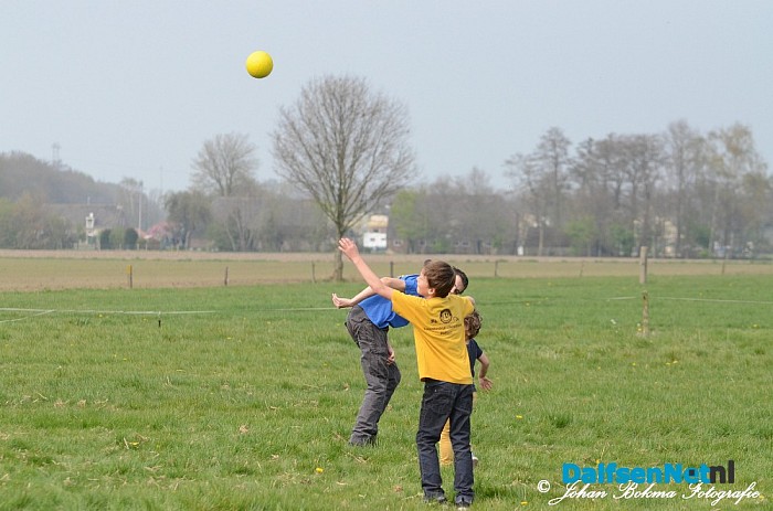 Plaatselijk belang houdt kindermiddag ism Scouting - Foto: Johan Bokma