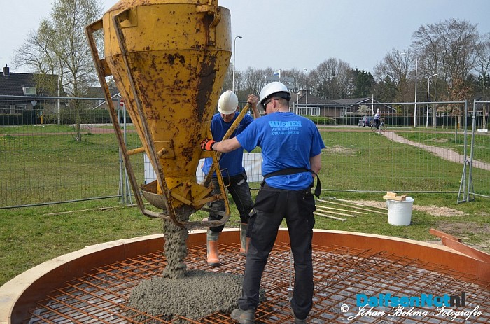 Beton voor kunstwerk - Foto: Johan Bokma