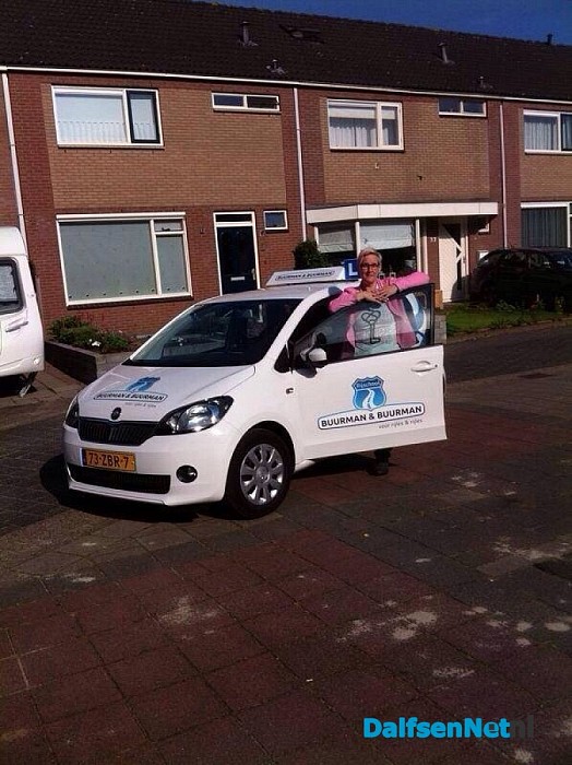 Diana geslaagd voor haar rijbewijs