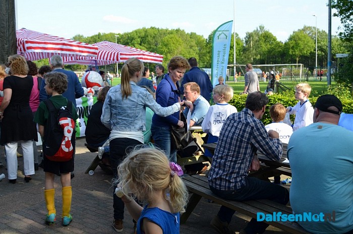 4 tegen 4 voetbaltoernooi