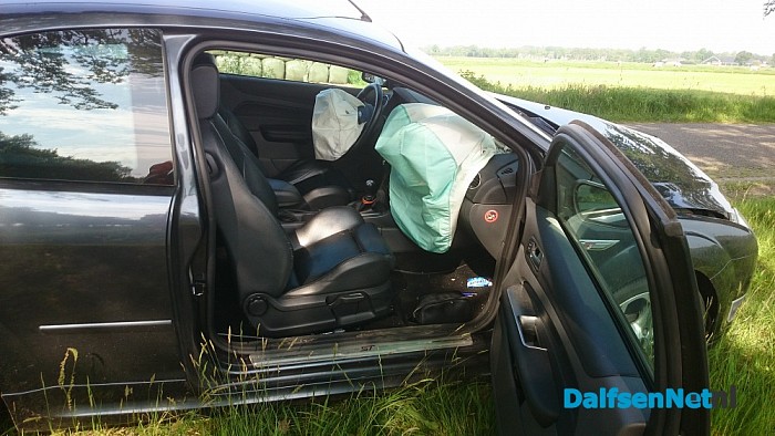 Aanrijding met paard op Veldweg - Foto: Robert Bril