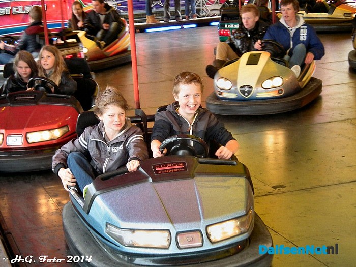 Kermisterrein rigoureus aangepakt. - Foto: H.G. Foto