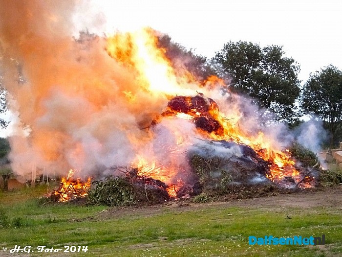 Nog meer brand in Dalfsen. - Foto: H.G. Foto