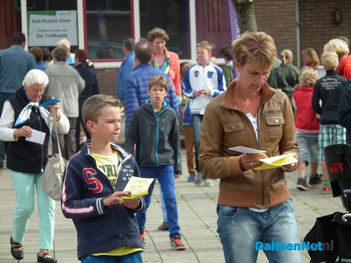 Fietsdriedaagse van Toerclub Dalfsen gestart - Foto: Robert Bril