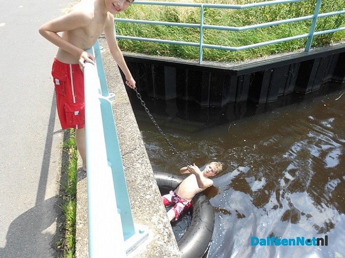 Lekker dobberen in het Overijssels kanaal