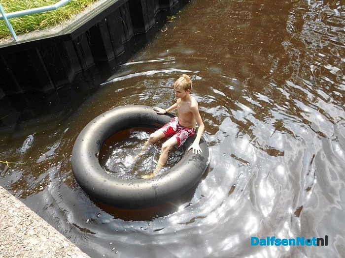 Lekker dobberen in het Overijssels kanaal