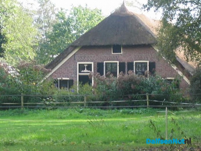 Meeleweg 83 een bijzondere boerderij uit begin vorige eeuw