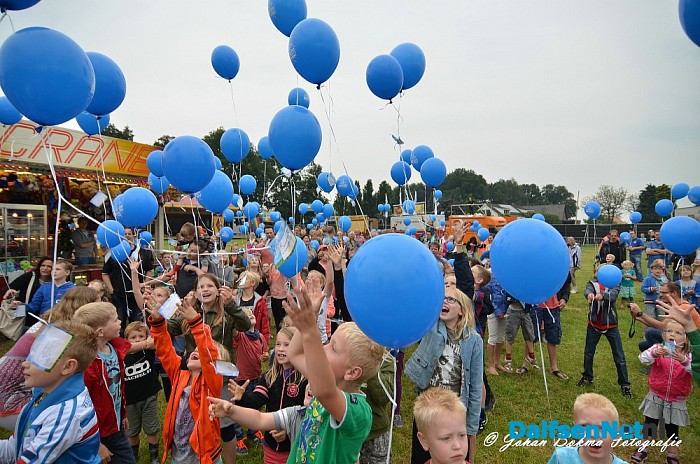 Sproeifeest was gisteren weer goed bezocht - Foto: Johan Bokma