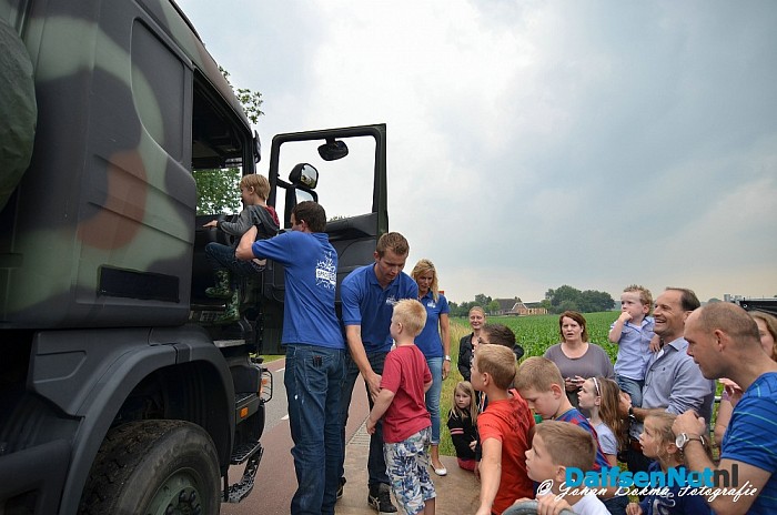 Sproeifeest was gisteren weer goed bezocht - Foto: Johan Bokma