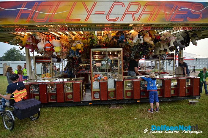 Sproeifeest was gisteren weer goed bezocht - Foto: Johan Bokma