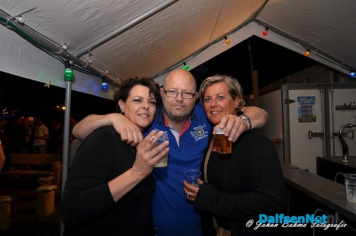 Sproeifeest was gisteren weer goed bezocht - Foto: Johan Bokma