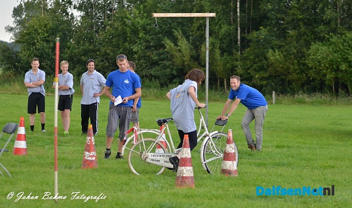 Teams strijden tegen elkaar bij Sproeifeest - Foto: Johan Bokma