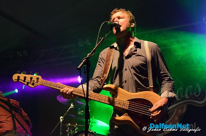 Sproeifeest was gisteren weer goed bezocht - Foto: Johan Bokma