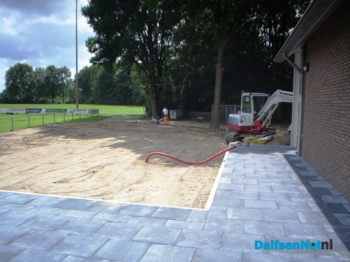 Laatste afwerking rond de Potstal