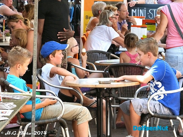Eerste Blauwe bogen Dag Dalfsen. - Foto: H.G. Foto