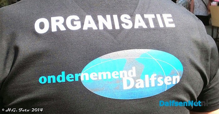 Eerste Blauwe bogen Dag Dalfsen. - Foto: H.G. Foto