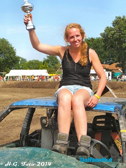 Auto Rodeo Oudleusen weer groots spektakel. - Foto: H.G. Foto