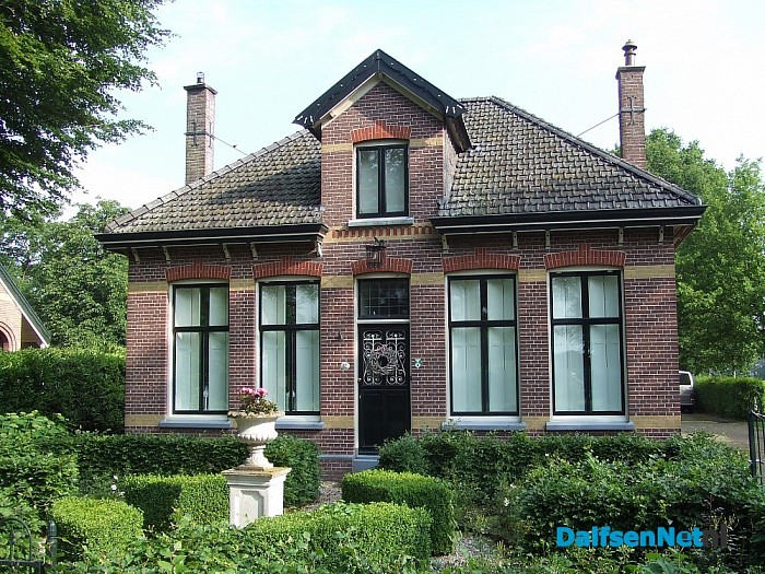 School en meesterswoning Meeleweg