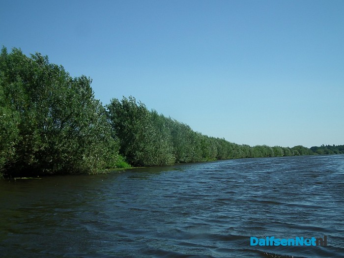 Vakantie? Prachtig weer om Dalfsen vanaf de Vecht te ontdekken! - Foto: Robert Bril