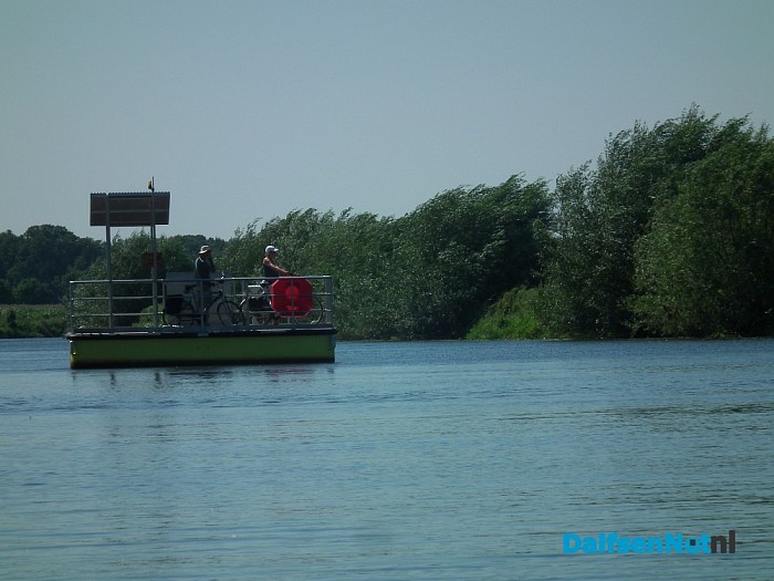 Vakantie? Prachtig weer om Dalfsen vanaf de Vecht te ontdekken! - Foto: Robert Bril