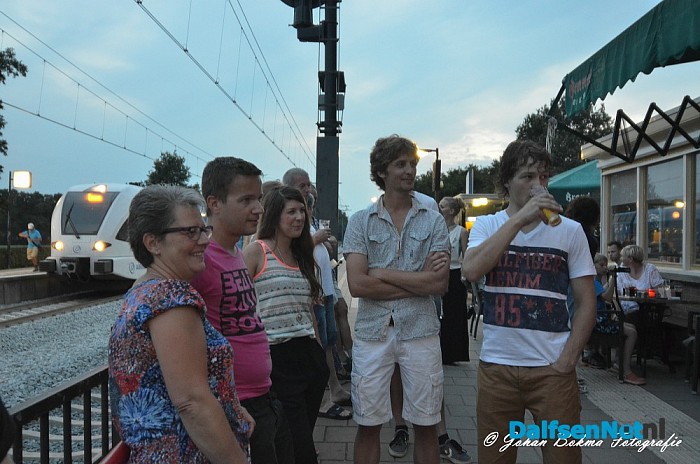 Package Deal geeft vakantie gevoel bij Station - Foto: Johan Bokma