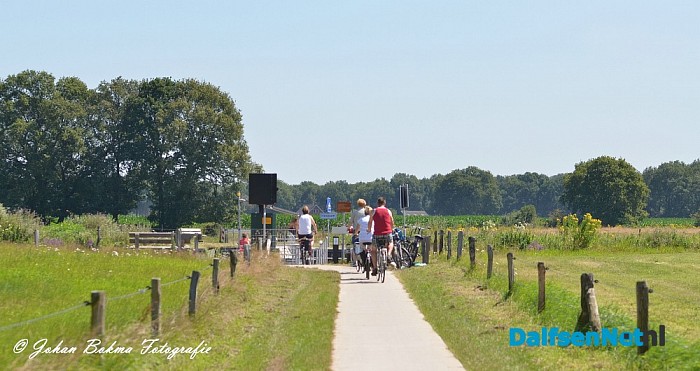 Pontje bediende vandaag menig passant - Foto: Johan Bokma