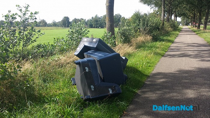 Meubelen gedumpt