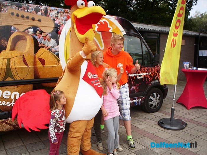 Stoppelhane promotieteam bij camping Starnbosch
