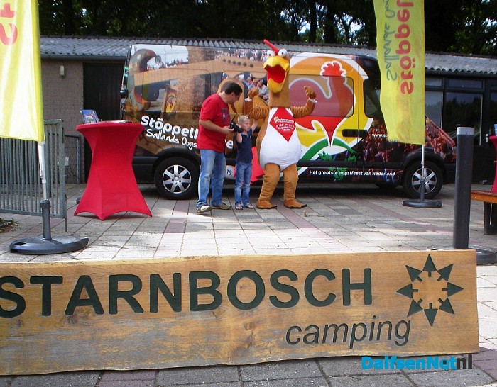 Stoppelhane promotieteam bij camping Starnbosch