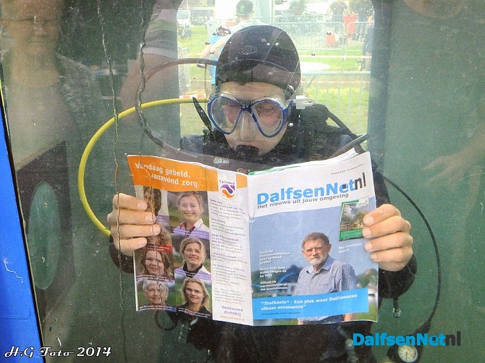 Dalfsennet Magazine kom je op de gekste plekken tegen. - Foto: H.G. Foto
