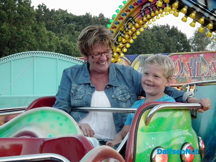 Elke dag ook kermis op Sukerbietenfeest - Foto: Robert Bril