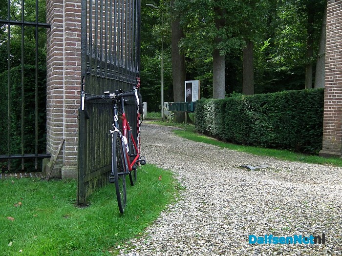 Fietser komt naar ten val op Heinoseweg - Foto: Robert Bril