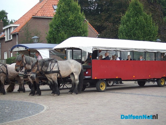 Dalfser bejaarden een dagje uit