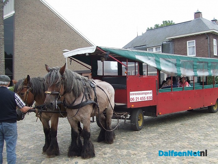 Dalfser bejaarden een dagje uit