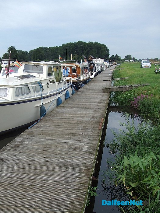 Ommen is volop in het graven aan de Vecht