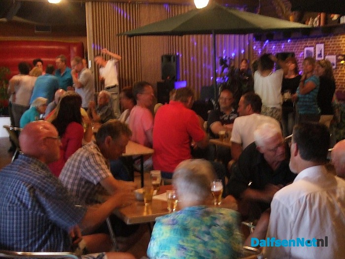 Dorpspleinfeest Hoonhorst deels verregend