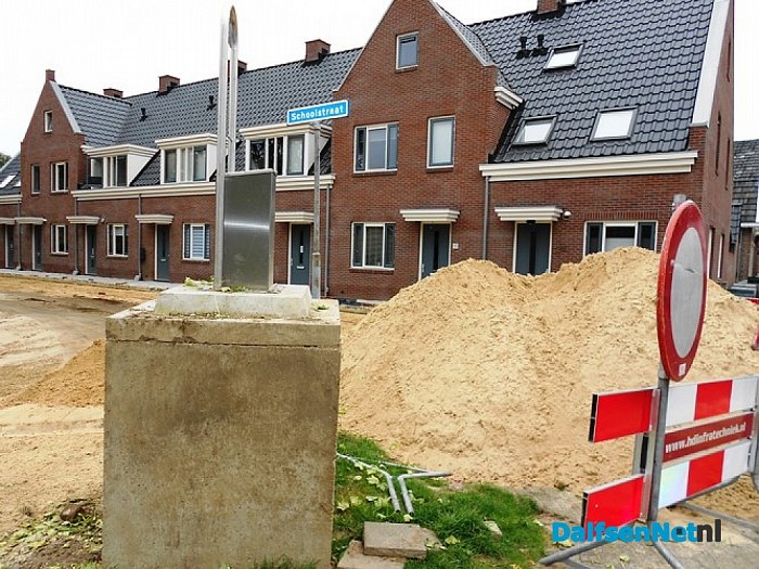 Ook laatste hand straatwerk locatie Wapen van Dalfsen