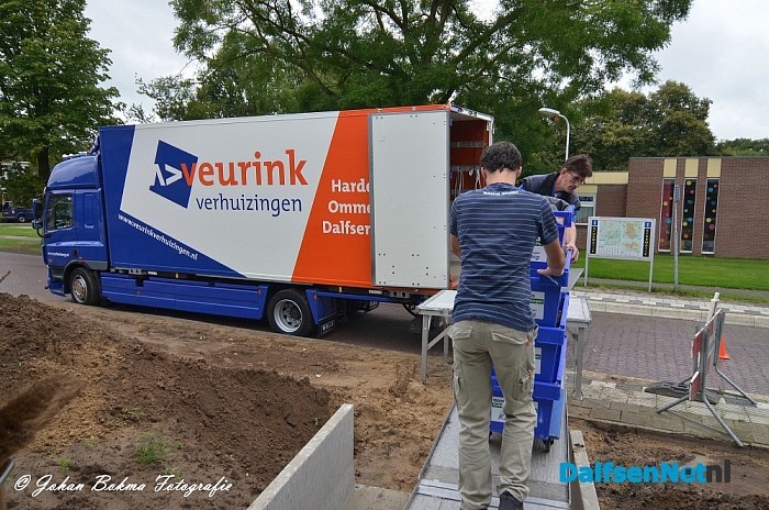 Historische Kring Dalfsen ook aan het verhuizen - Foto: Johan Bokma
