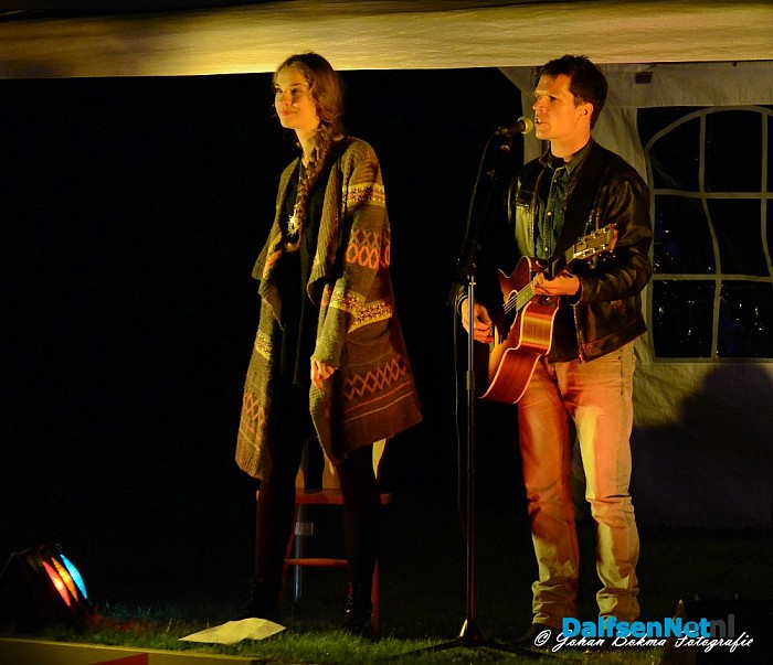 John Hill & Chayah in het Bostheater Ommen. - Foto: Johan Bokma