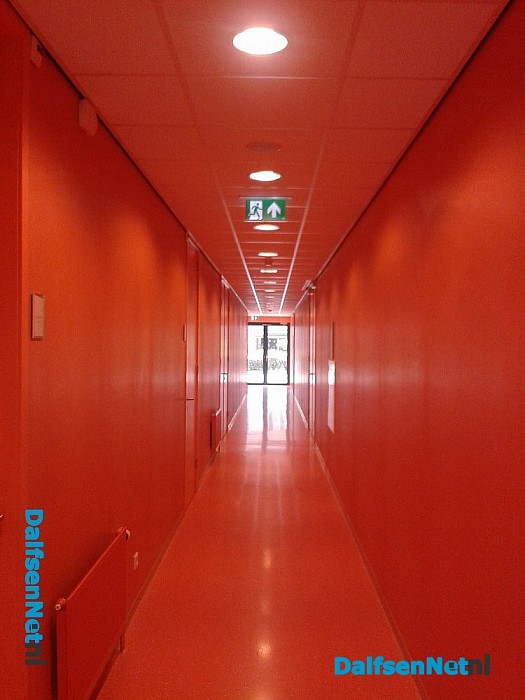 Mooie foto van de oranje hal