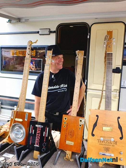 1e cigarbox guitar festival een succes. - Foto: H.G. Foto