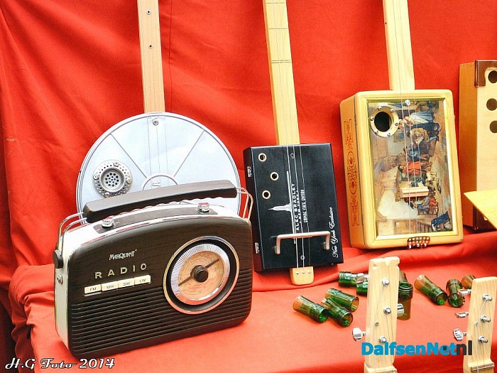 1e cigarbox guitar festival een succes. - Foto: H.G. Foto