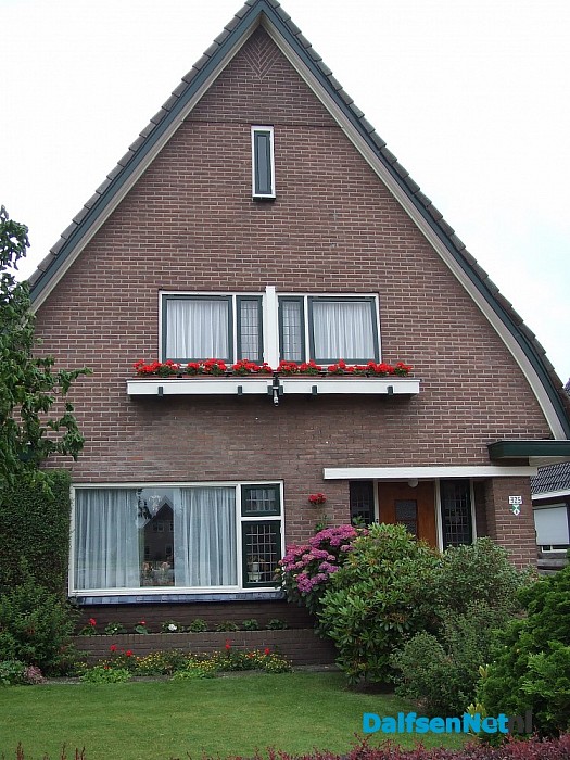 Monumenten Burgemeester Backxlaan 325 Nieuwleusen