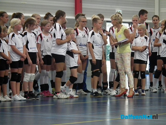 Flash Nieuwleusen presenteerde nieuwe jeugdteams - Foto: Robert Bril