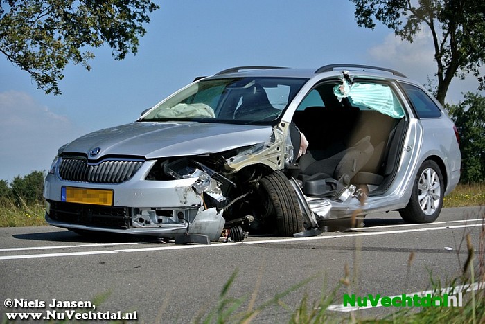 Ongeval Hessenweg met paardentrailer - Foto: Niels Jansen