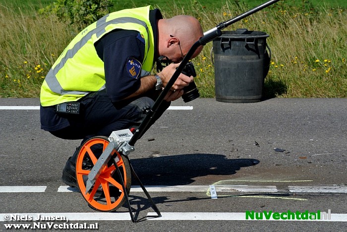 Ongeval Hessenweg met paardentrailer - Foto: Niels Jansen