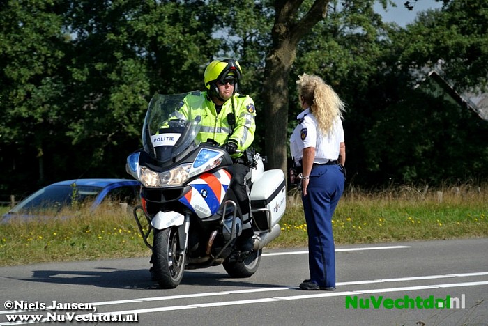 Ongeval Hessenweg met paardentrailer - Foto: Niels Jansen